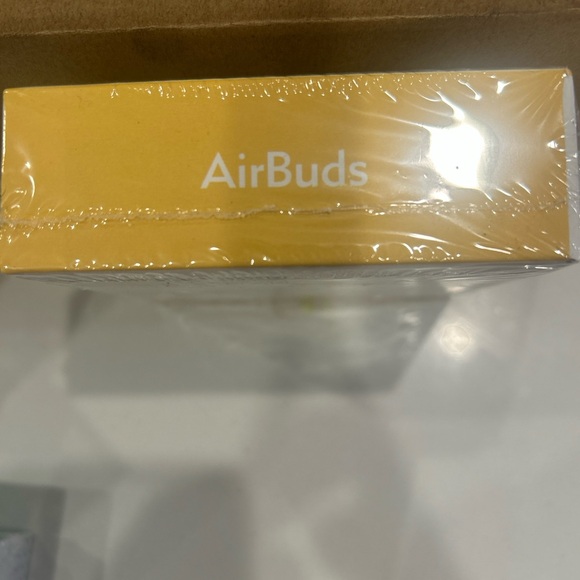 Yellow Wireless Earbuds - Picture 2 of 3